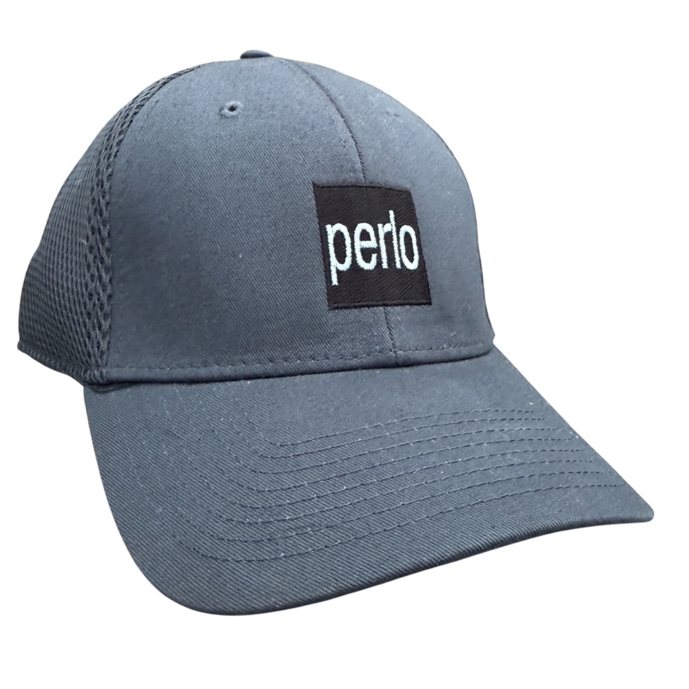 PERLO grey Mesh stretch Baseball Cap L-XL New Era 39THIRTY white Embroidered